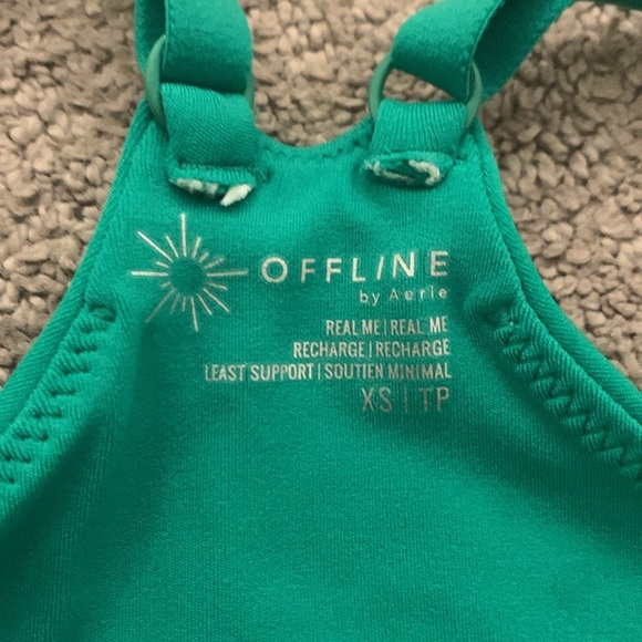 Pink and green offline sports bras - Picture 2 of 5